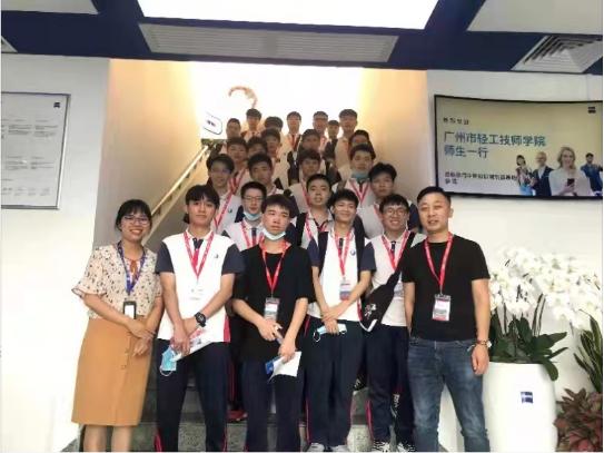 最新名企招聘,最新名企招聘，小巷深處的獨特小店，等你來探索！