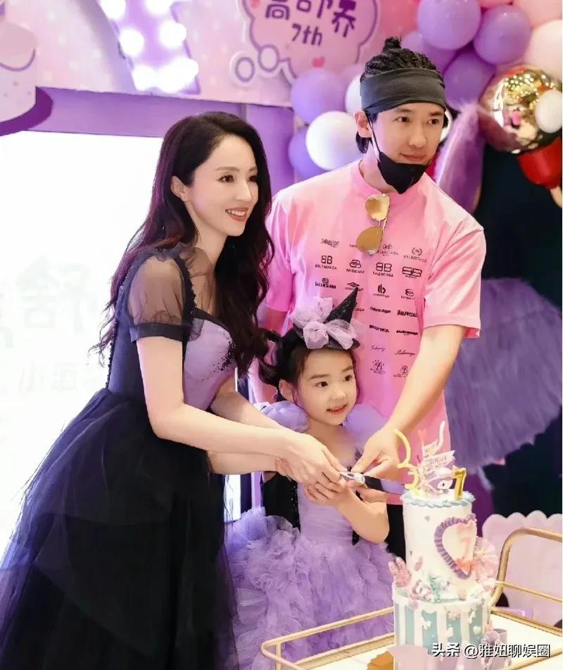 高云翔最新圖片，學習、變化與自信的舞臺風采展示