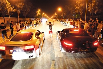 新疆車禍最新消息，探索自然美景不受阻礙