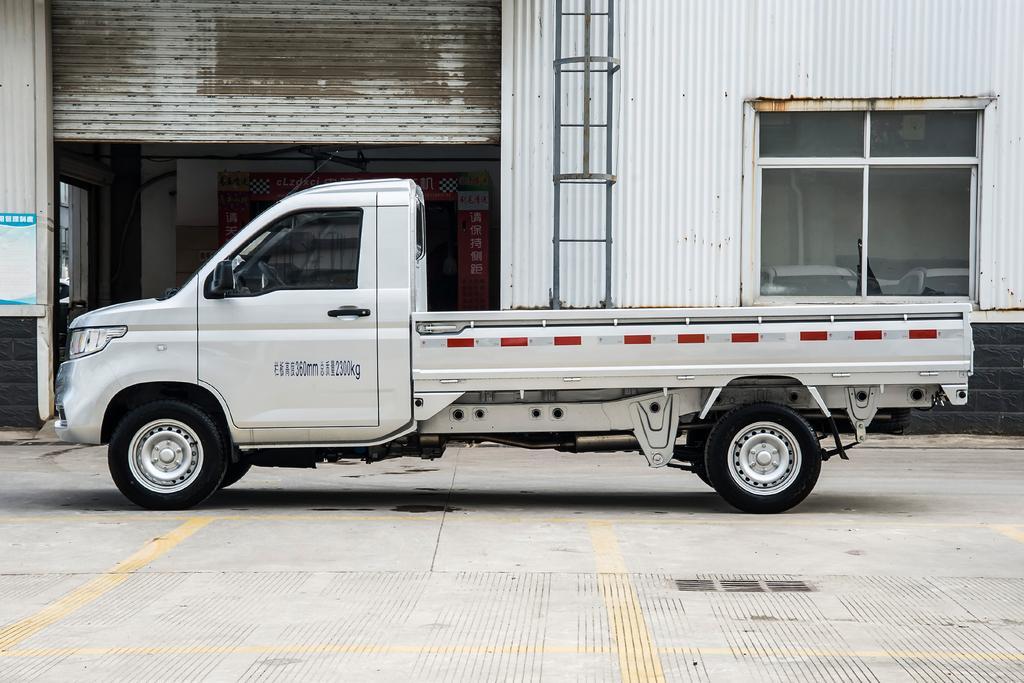 微卡拉貨最新規(guī)定，塑造貨運(yùn)行業(yè)新格局的關(guān)鍵力量