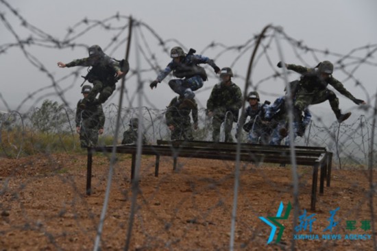 大學最新野戰(zhàn)圖片揭秘，小巷深處的獨特風情魅力展示