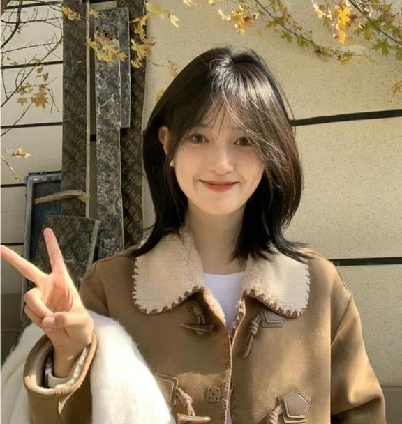 科技與時尚融合，2024年最新流行發(fā)型展望