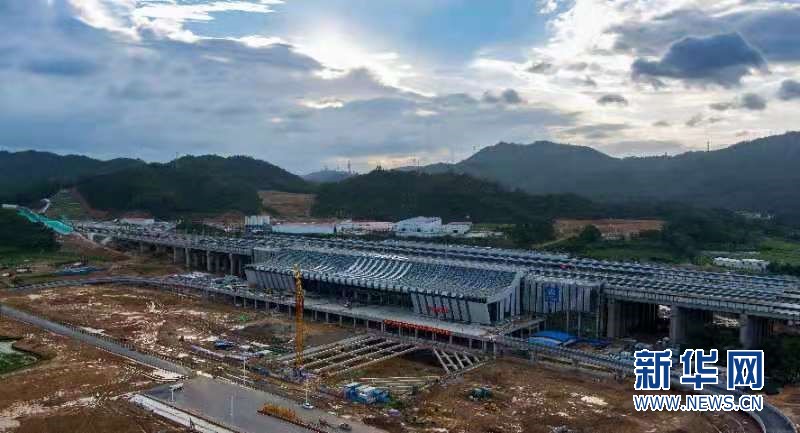 贛深高鐵施工進展、挑戰(zhàn)全方位解讀，最新消息速遞