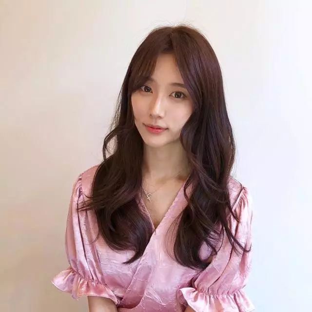 2024中長發(fā)最新發(fā)型女，指南與步驟詳解，打造時尚發(fā)型！