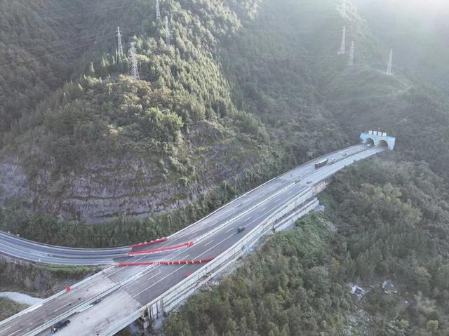 酉永高速公路最新消息,酉永高速公路最新消息，詳細(xì)步驟指南