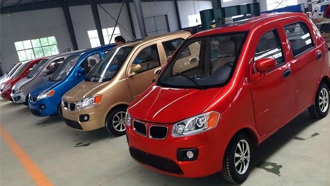 最新款老年代步車圖片，交通工具的革新與爭(zhēng)議熱議焦點(diǎn)