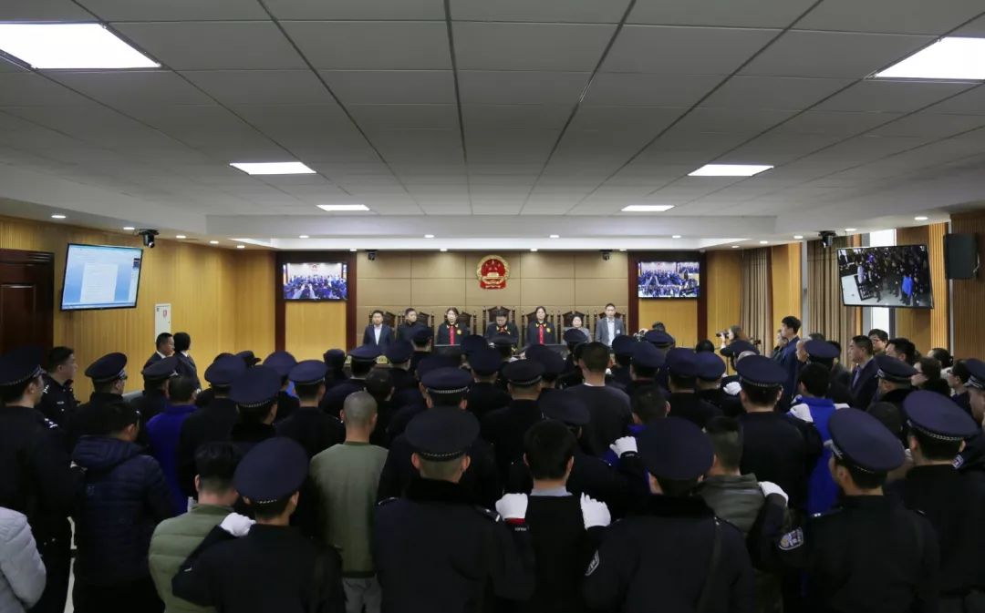 閆現(xiàn)攀最新動態(tài)，探索前沿科技，引領(lǐng)未來發(fā)展