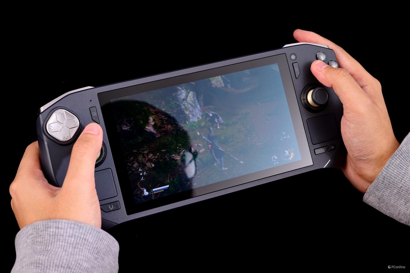 最新掌游機(jī)，小巷中的游戲樂(lè)園