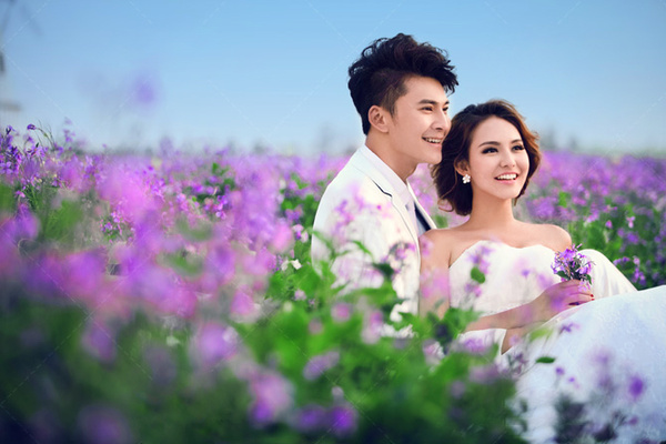 秋霞最新婚,秋霞最新婚，一場自然美景的探索之旅