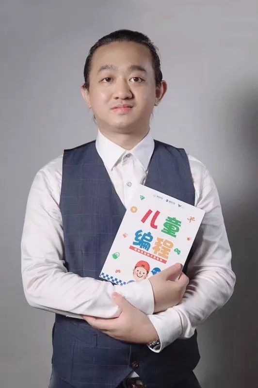 葉正喬最新,葉正喬最新動態(tài)????，帶你領(lǐng)略不一樣的風(fēng)采！