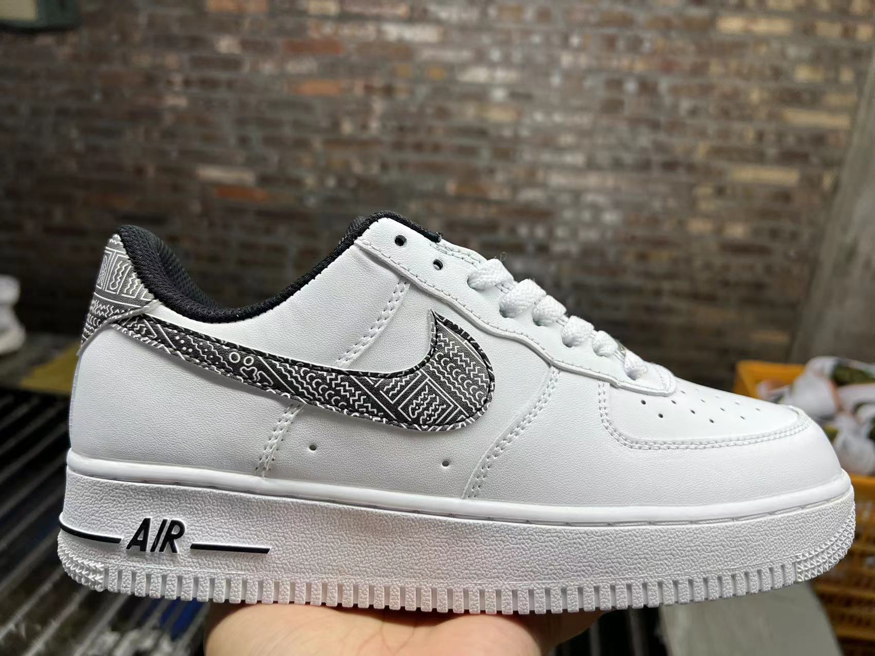 AF最新款時尚巔峰首發(fā)，引領(lǐng)潮流的巔峰之作！