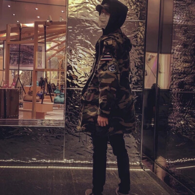 鹿晗Instagram最新更新引發(fā)粉絲狂潮！