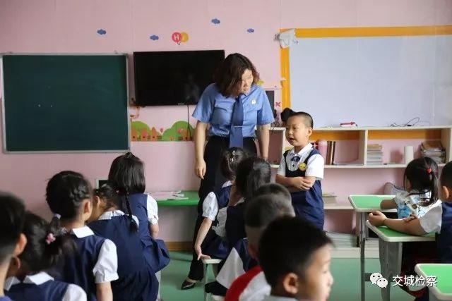 最新東方時(shí)事解讀，自然美景背后的探索之旅