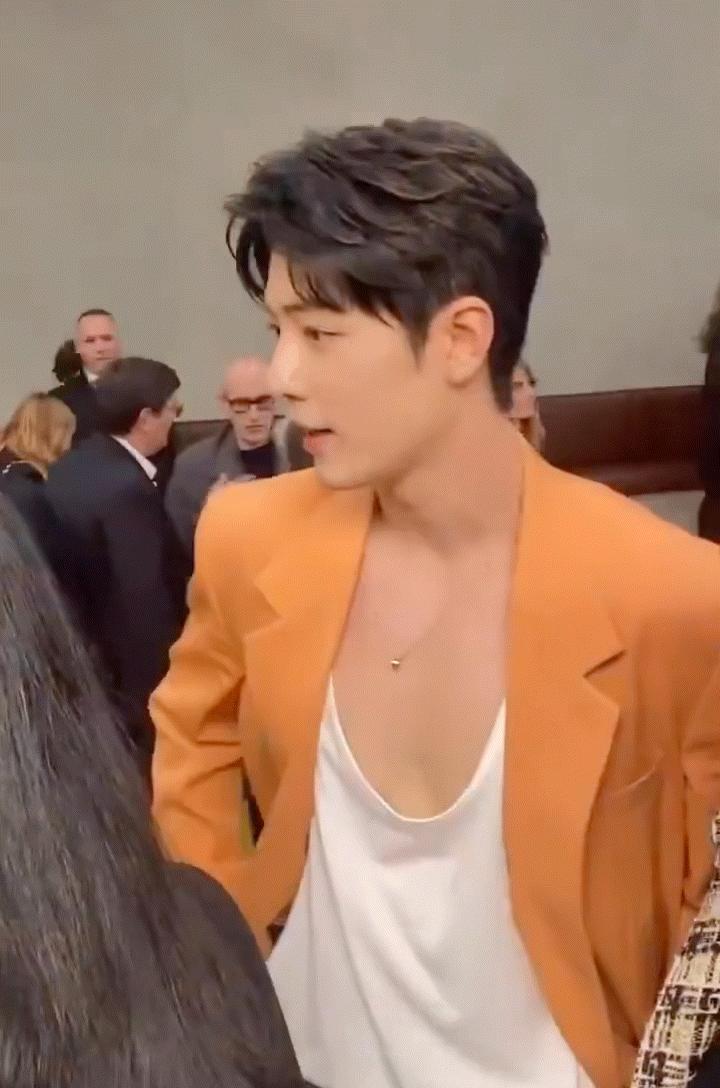 肖戰(zhàn)最新動(dòng)態(tài)揭秘，獲取肖戰(zhàn)最新資訊的全方位指南