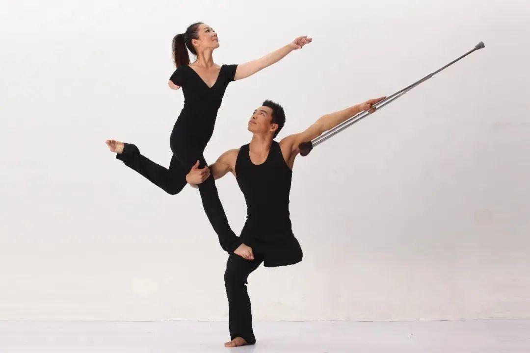 浪漫星舞團最新版下載，躍動音符，青春舞動之夢