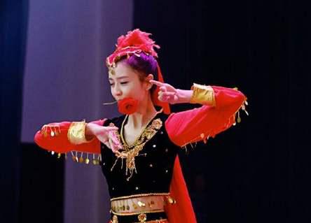 跳舞的明星，多維度的藝術(shù)展現(xiàn)力