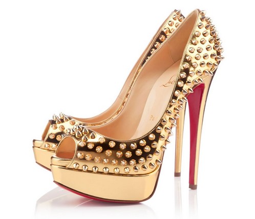 最新鞋業(yè)加盟資訊大揭秘，加盟趨勢、熱門品牌一網(wǎng)打盡！