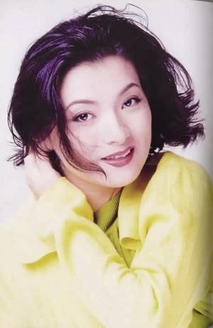 80后女演員的心靈之旅，探尋自然美景中的內(nèi)心寧?kù)o