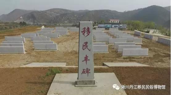 鎮(zhèn)平電視臺(tái)主持人，優(yōu)雅才華并存的光彩之星?