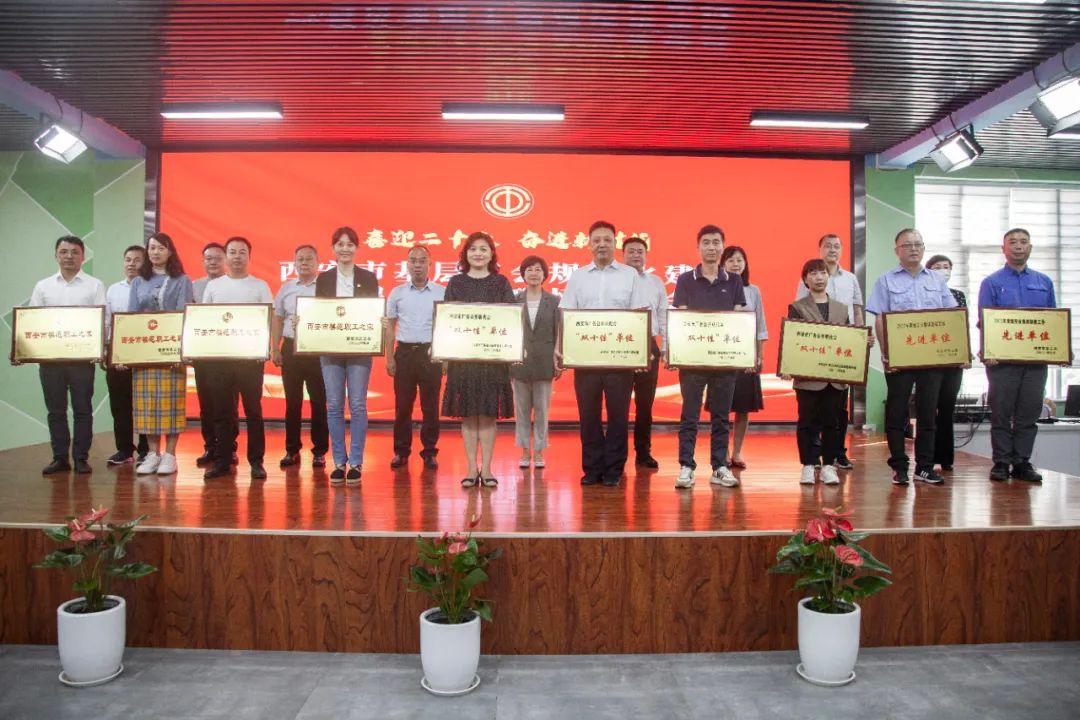 灃京工業(yè)園最新招聘，人才吸引與產(chǎn)業(yè)發(fā)展雙刃劍的挑戰(zhàn)與機(jī)遇