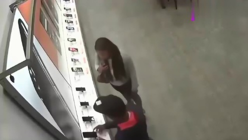 高科技產(chǎn)品的革新之旅，體驗未來科技生活的狠偷偷最新之旅