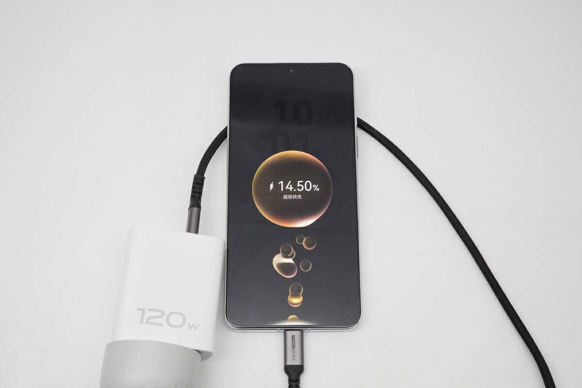 最新快充技術(shù)革新引領(lǐng)未來能源革命，極速充電體驗開啟新篇章