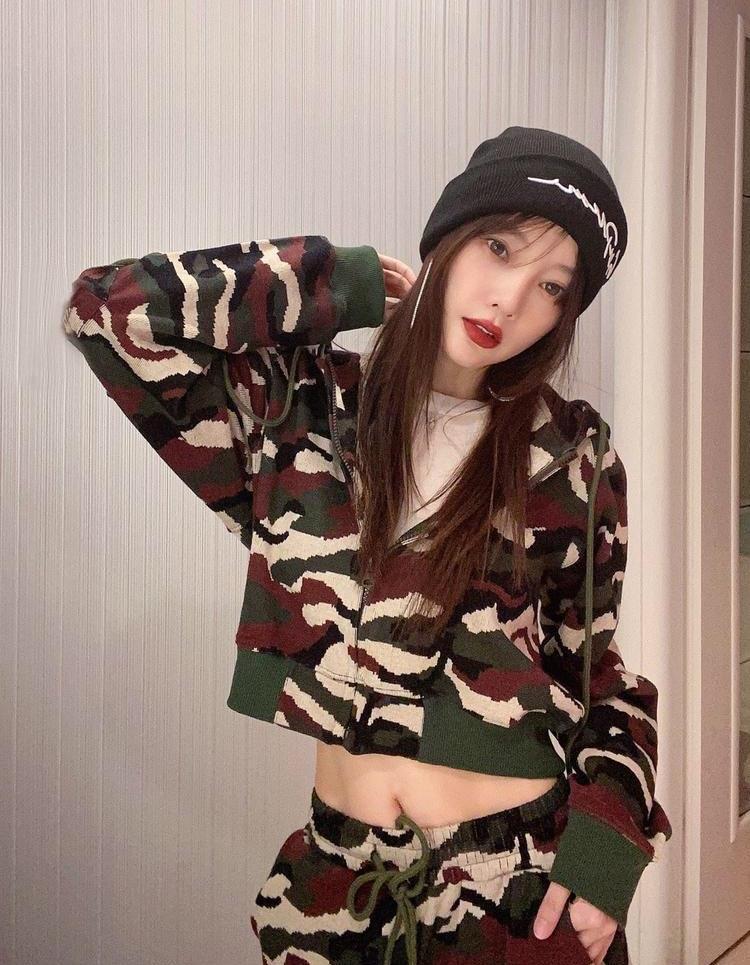 科技革命引領(lǐng)潮流，尖端產(chǎn)品介紹，我最新裝引領(lǐng)未來！