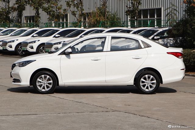 時(shí)代變遷中的矚目焦點(diǎn)，最新悅翔報(bào)價(jià)匯總