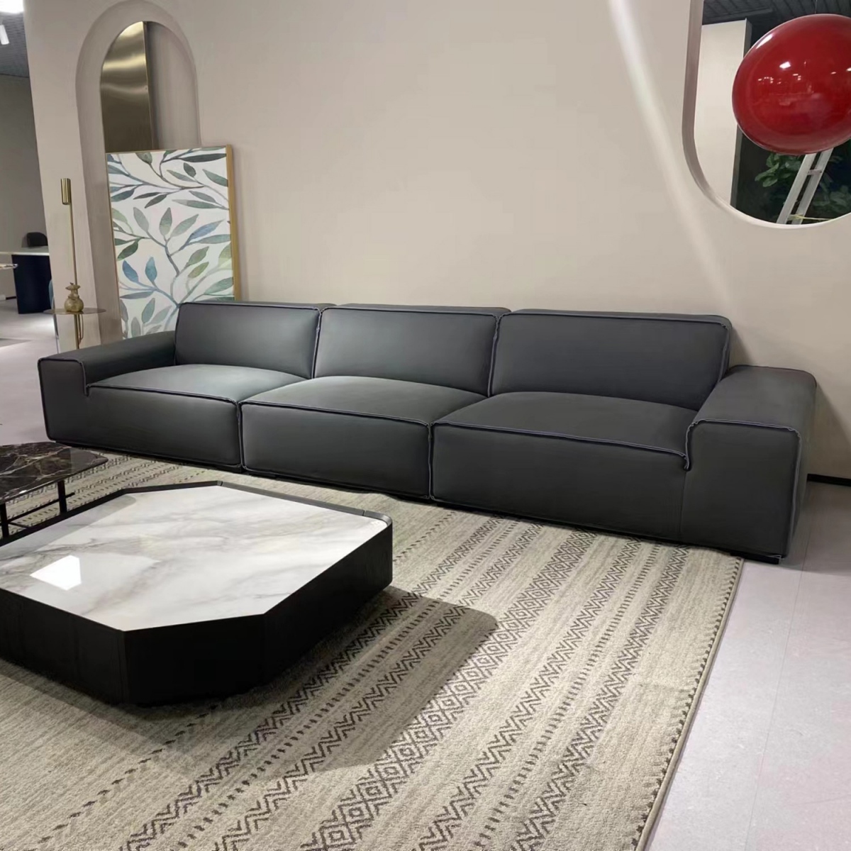 最新款沙發(fā)圖片，展現(xiàn)變化中的學(xué)習(xí)，自信與成就感的源泉