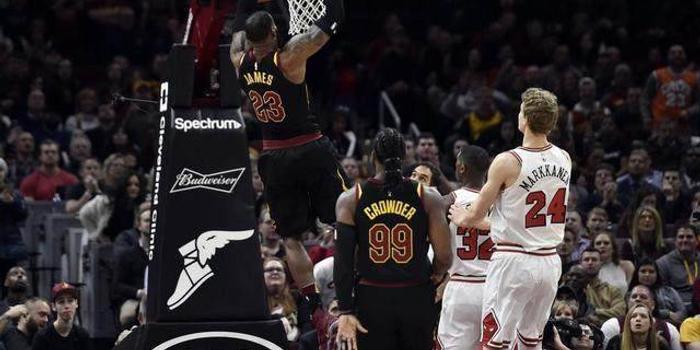 NBA騎士隊最新狀態(tài)，蛻變中的自信與榮耀展現(xiàn)