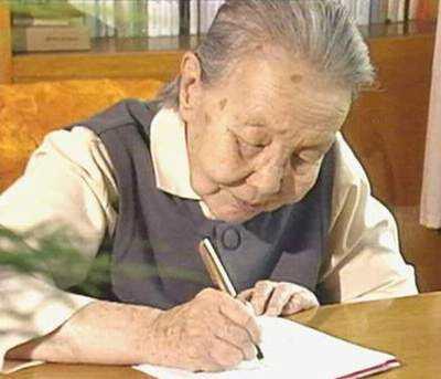 科技新品重塑視界，最新真實吐血照片分享