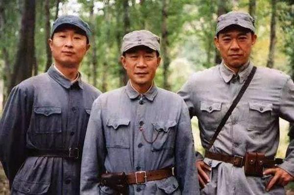 最新電視戰(zhàn)爭劇，時(shí)代的回響與歷史的烙印