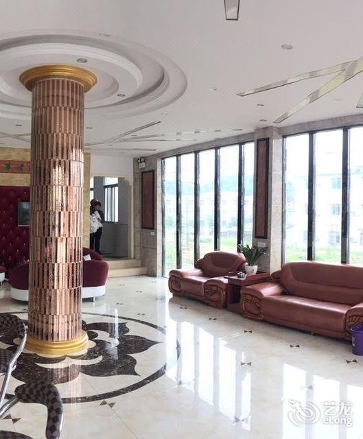 安慶華清池最新頭牌，時(shí)尚與休閑的完美交融