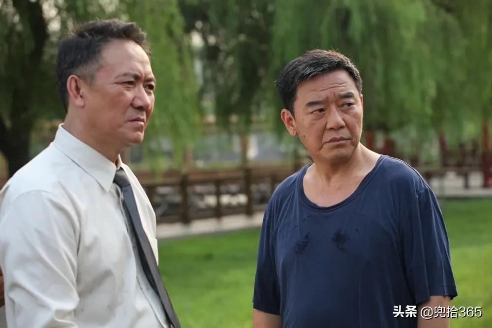 最新打人視頻直播背后的真相與深思，揭示現(xiàn)象引人深思