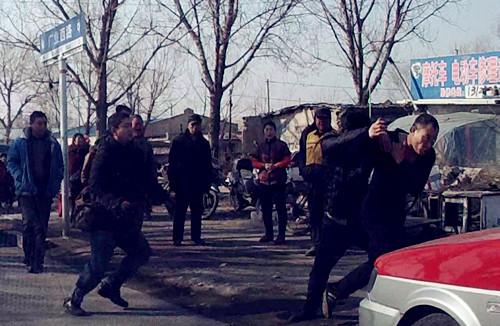 沈陽溫情日常背后的沖突與友情的誕生，一場誤會引發(fā)的打架傷人事件