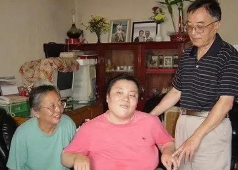 朱明新的學(xué)習(xí)之旅，變化中的自信與成就之源