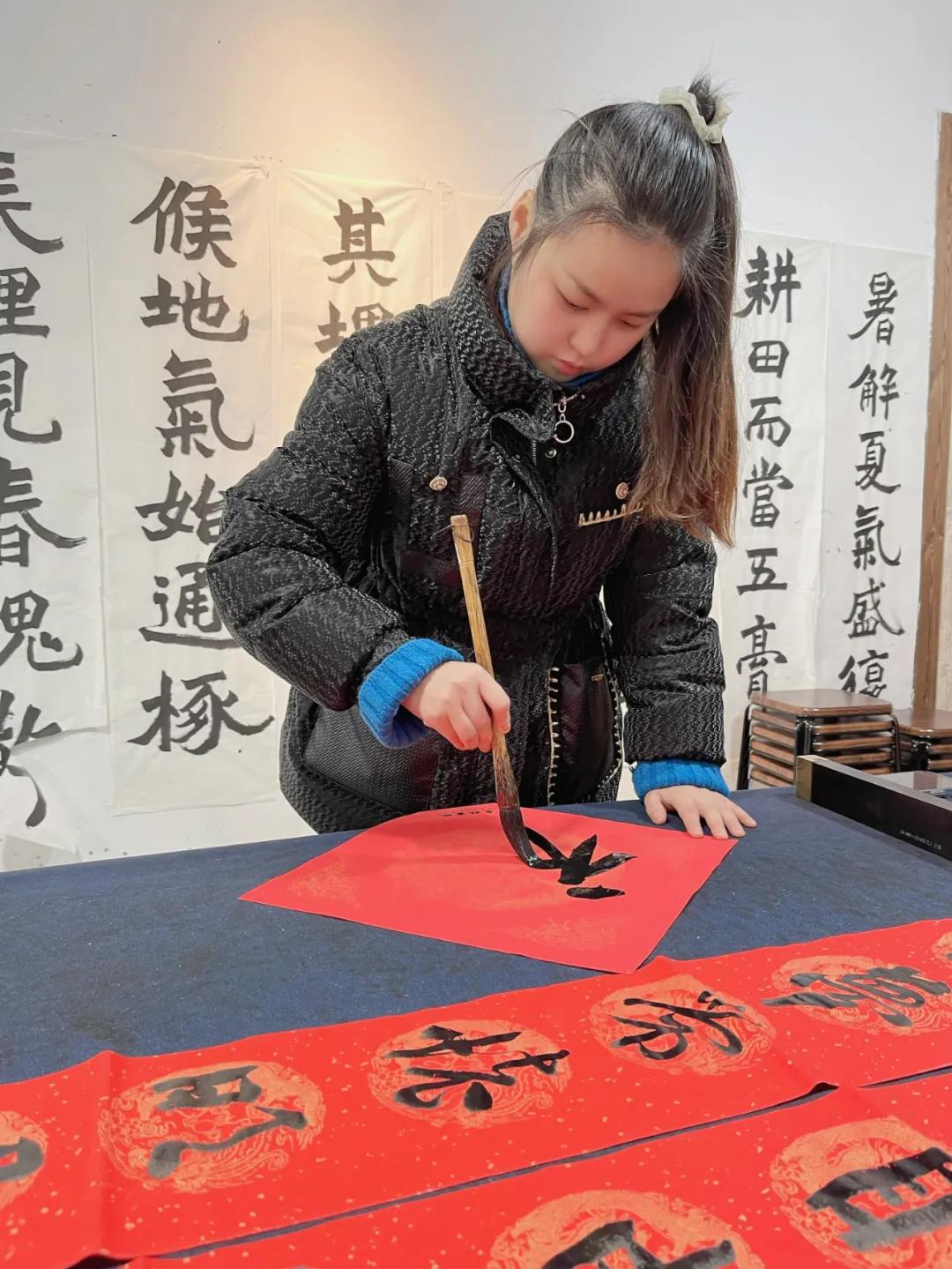 花社區(qū)最新動態(tài)，機(jī)遇綻放與自我成長的魔力