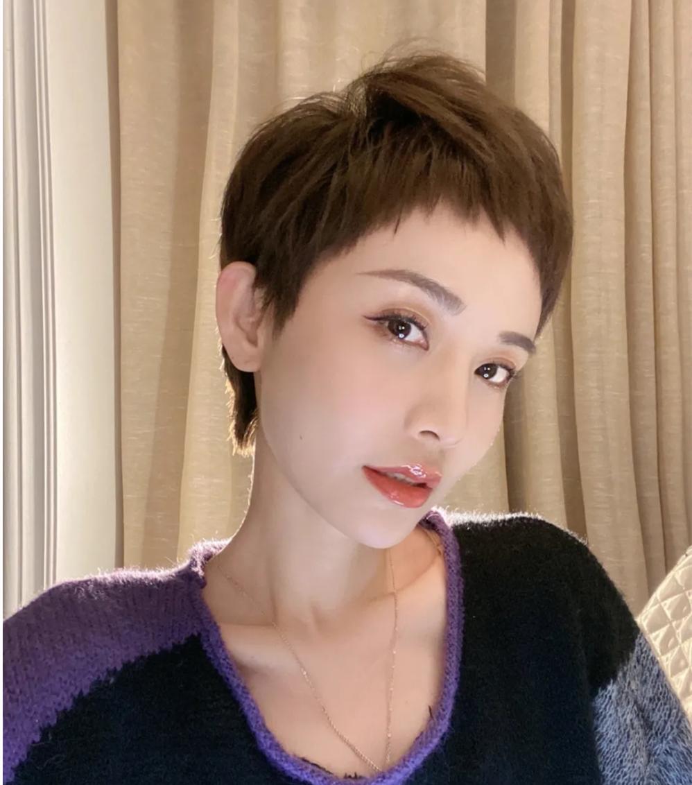 最新女生發(fā)型流行趨勢(shì)，時(shí)尚減齡發(fā)型指南